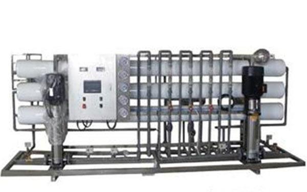 反滲透供水設(shè)備