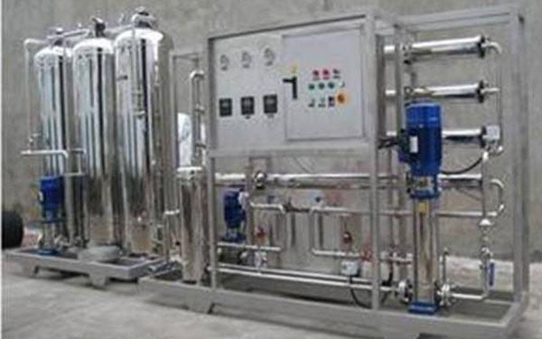 反滲透供水設(shè)備